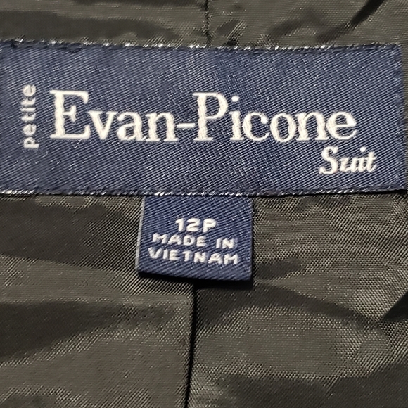 Evan Picone Blazer in Black Sharp! - Picture 4 of 5